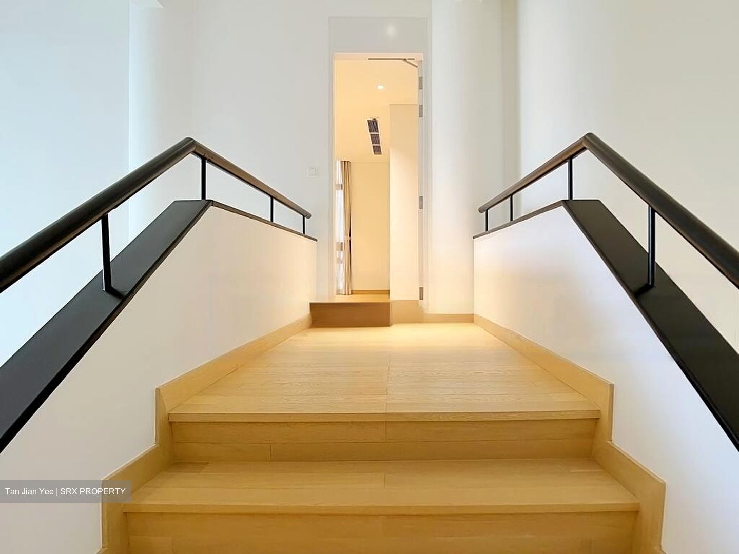 The Colonnade (D10), Condominium #602750691